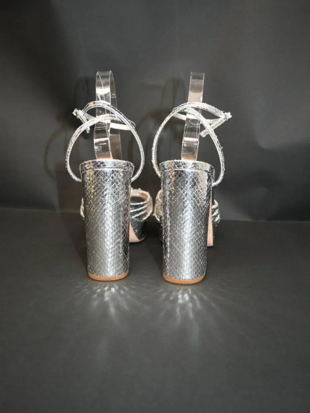 $500 LOEFFLER RANDAL Rivka Knot Platform Sandals LEATHER SILVER 9 (DD5)